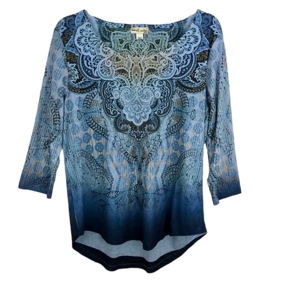 ✨SOLD✨ World Unity Pattern Tunic - Picture 4 of 8